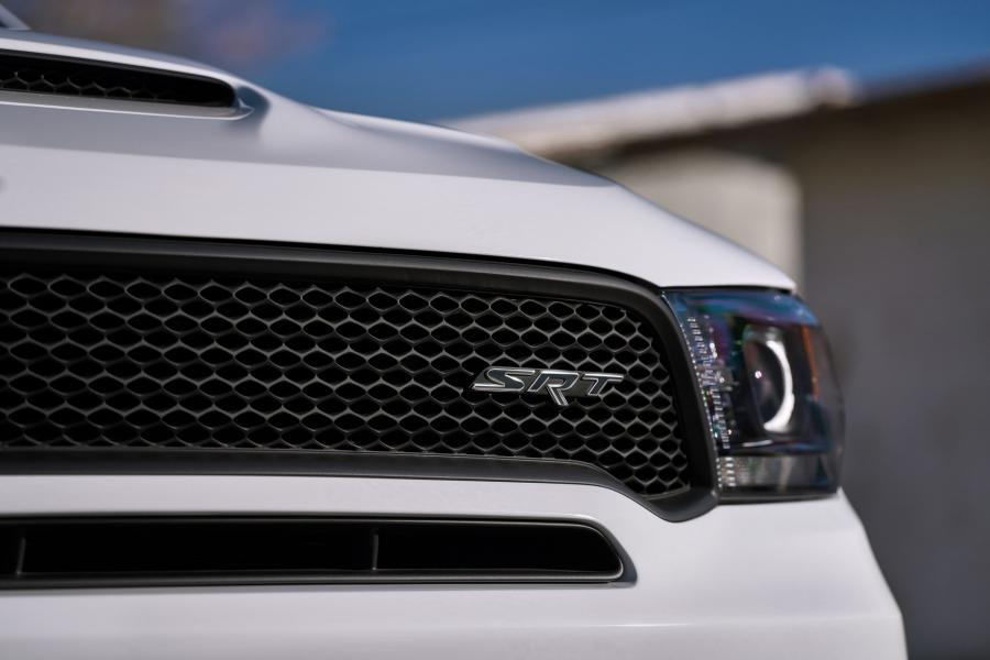 Детали экстерьера Dodge Durango SRT (WD) 2017 года  (фото 83 из 100)
